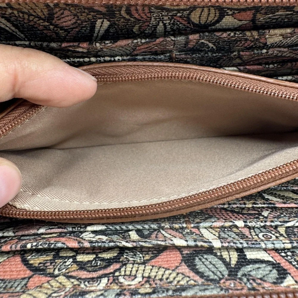 Sakroots Wallet Womens 8x4 Multicolor‎ Zip-Around Floral Canvas Faux Leather